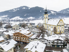 Apartment Kleines Bergblick 07 by Interhome